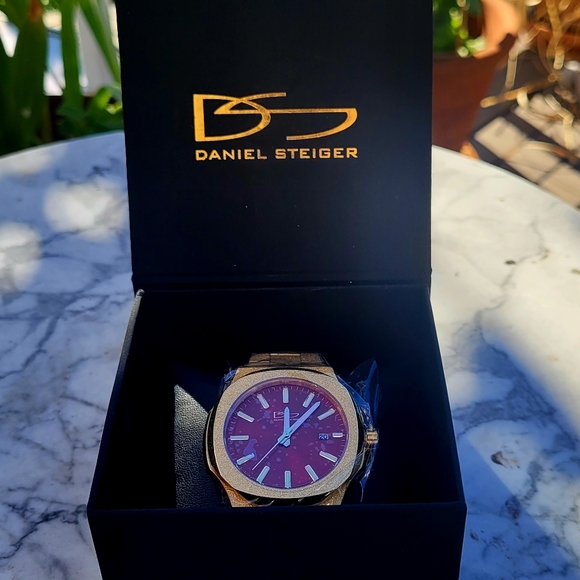 Daniel Steiger - Golden Stardust Men's Watch - Picture 2 of 4